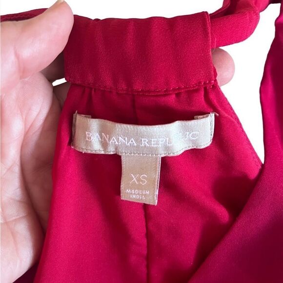 Banana Republic Drapey Red Tank Top XS - Picture 5 of 13